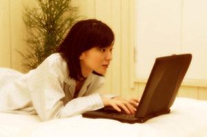 Xperiaなどに対応するスマホカバーを通販で購入